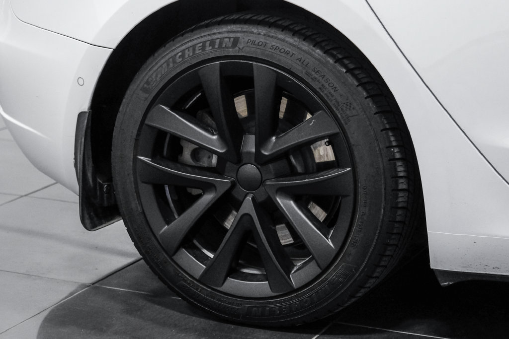 Used 2021 Tesla Model 3 Standard Range Plus RWD image 62