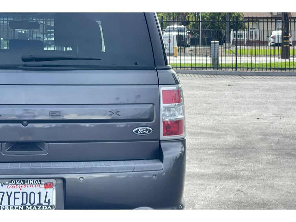 Used 2017 Ford Flex SE image 15