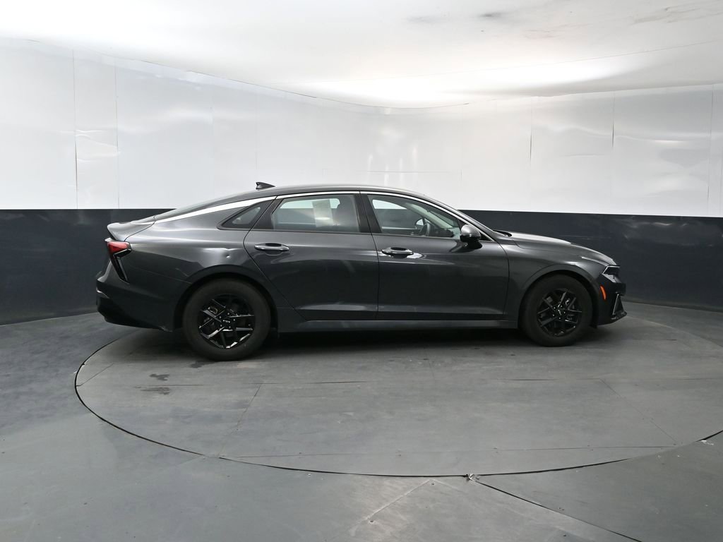 Used 2025 Kia K5 LXS FWD image 6