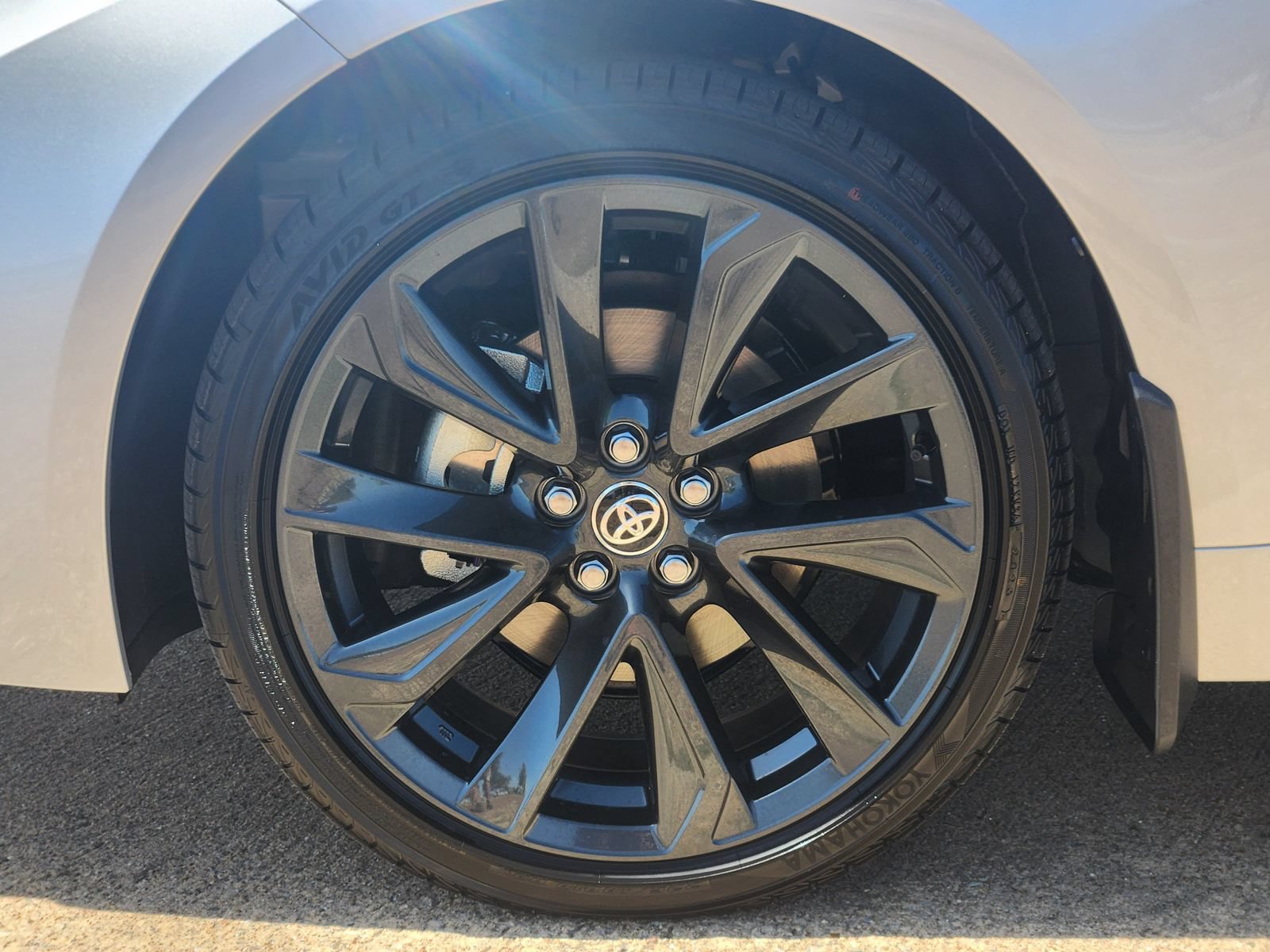 New 2026 Toyota Corolla SE w/ SE Premium Package FWD image 11