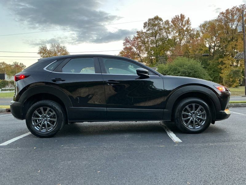 Used 2020 MAZDA CX-30 FWD image 4