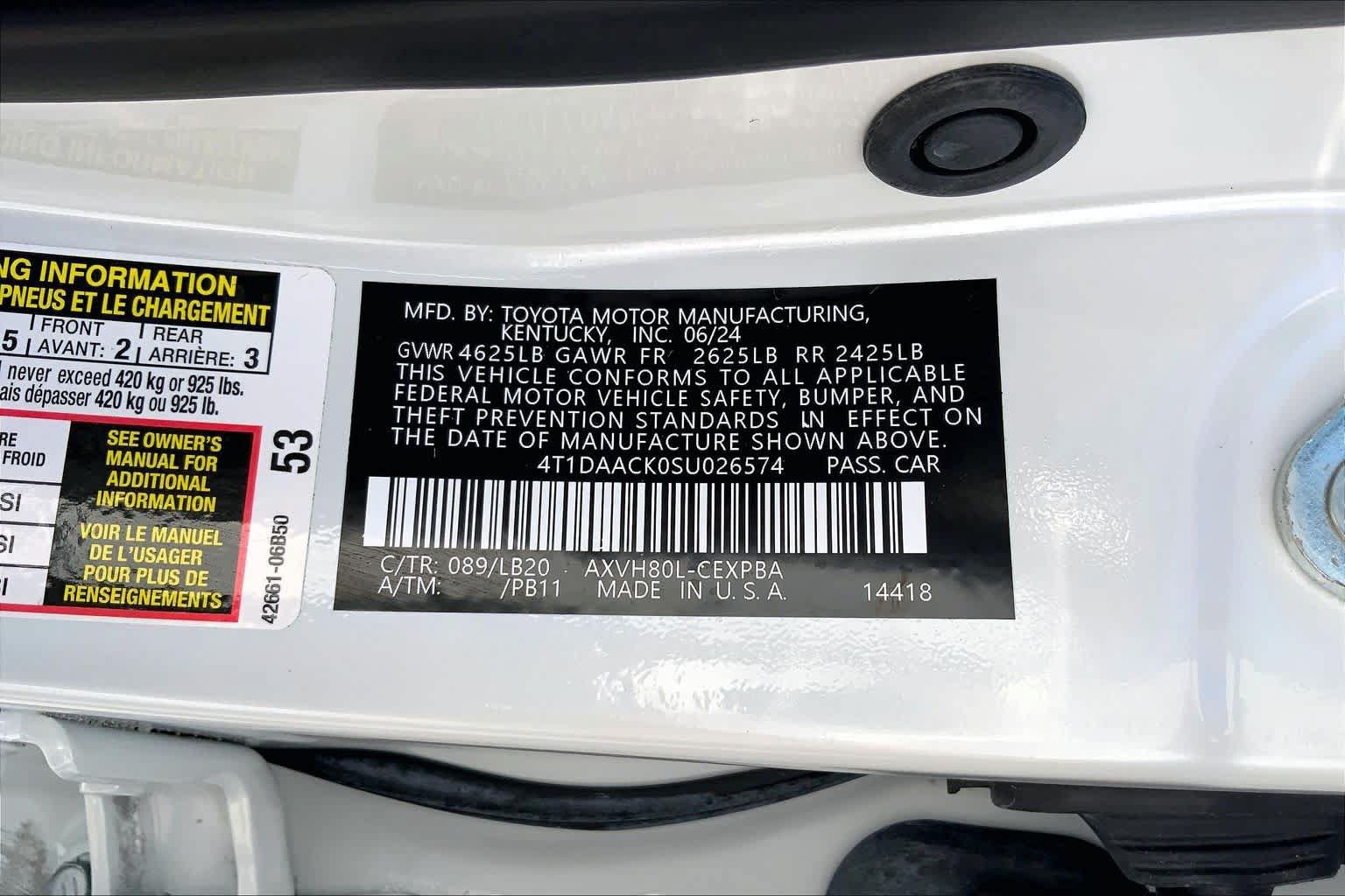 Used 2025 Toyota Camry XSE FWD image 36