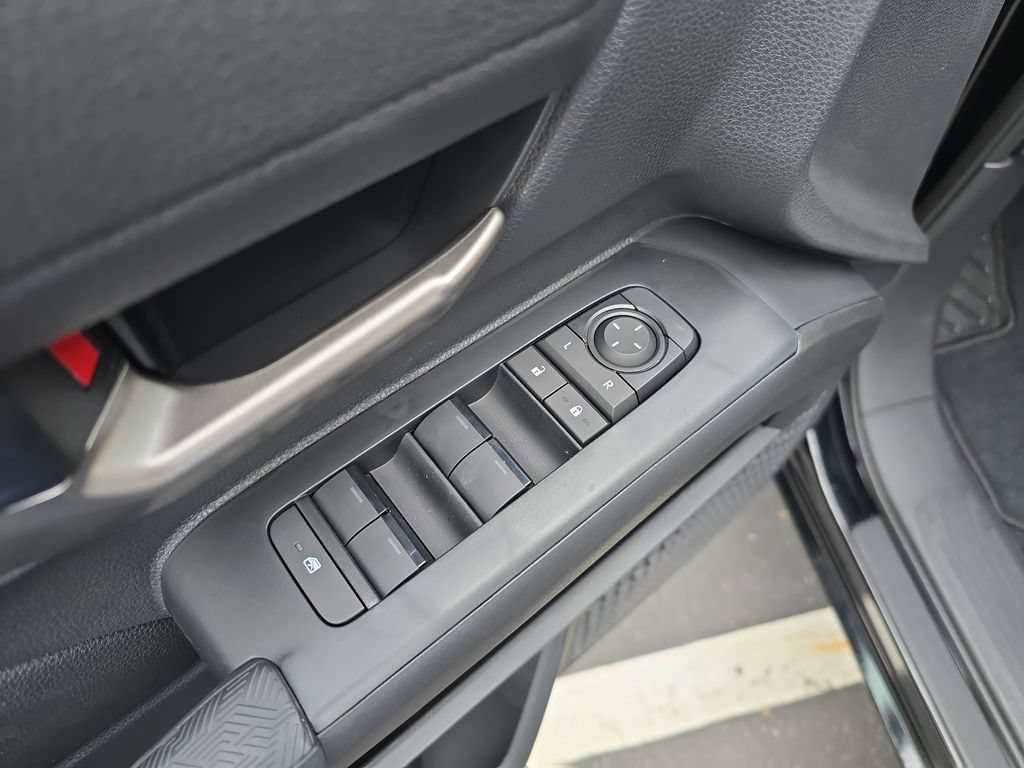 Used 2026 Toyota Tacoma TRD Off-Road AWD/4WD image 28