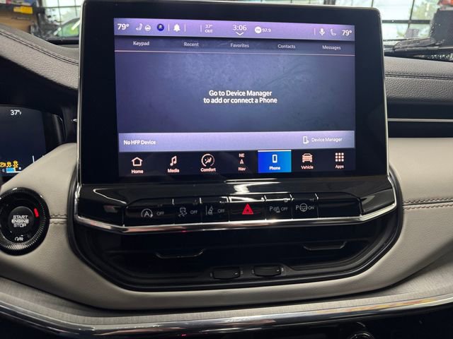 Used 2022 Jeep Compass Limited w/ Elite Group image 18