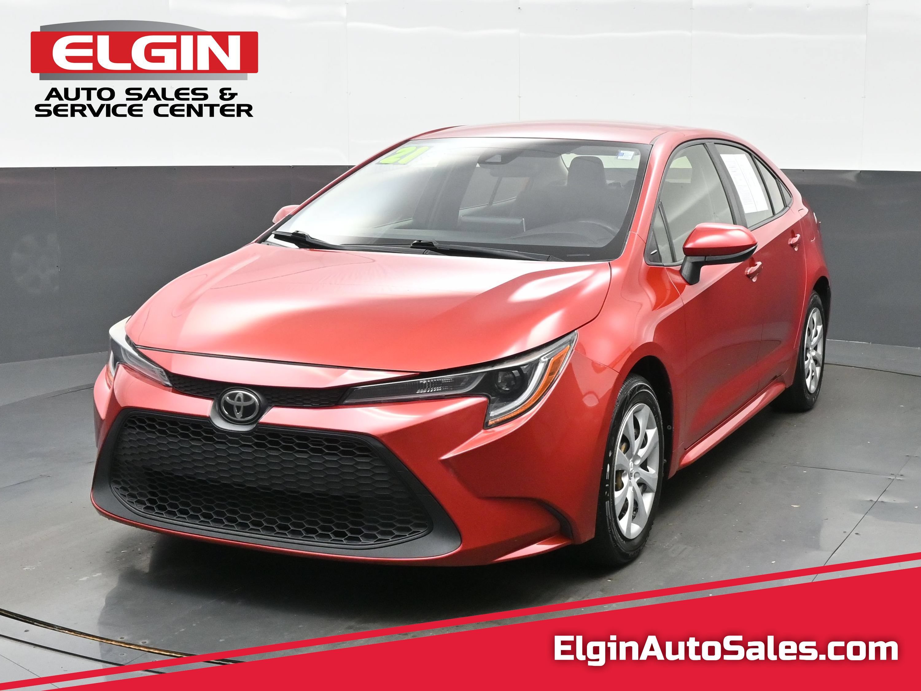Used 2021 Toyota Corolla LE FWD image 1