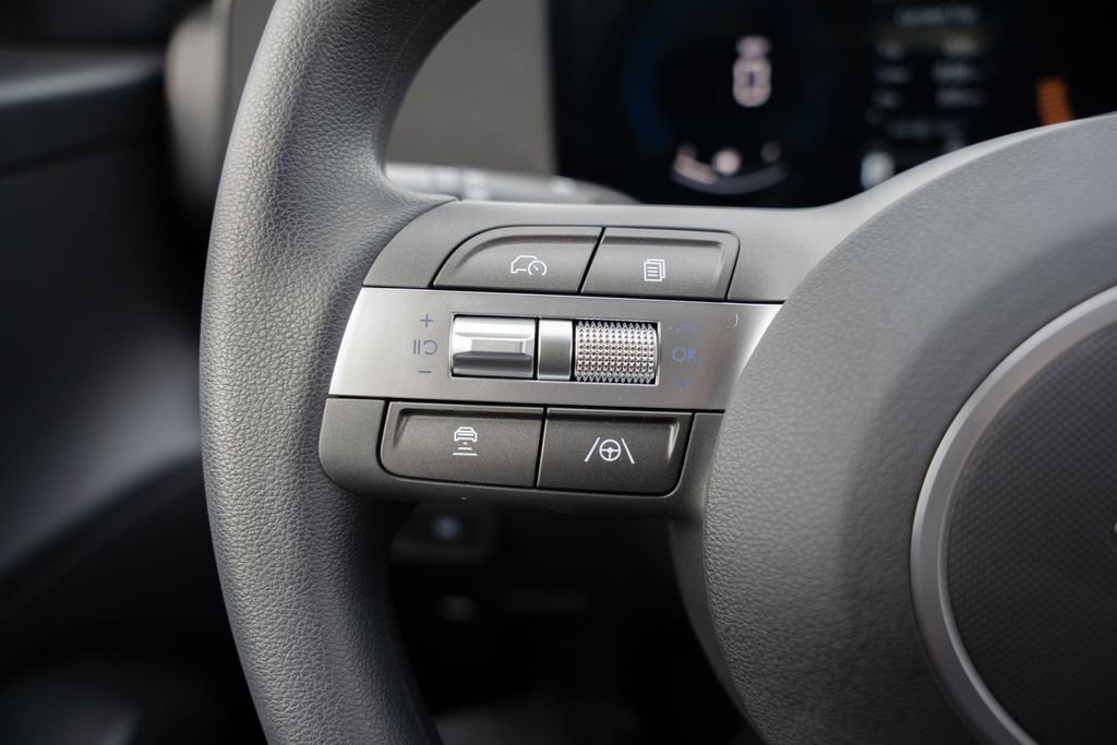 New 2026 Hyundai Kona SE image 21