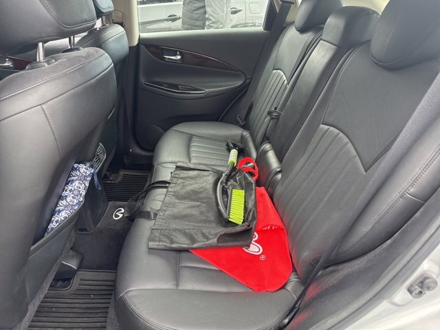Used 2010 INFINITI EX35 Journey image 13