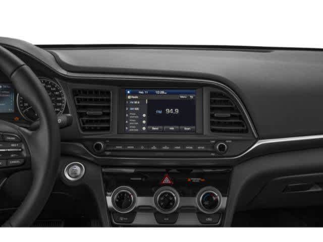 Used 2020 Hyundai Elantra SE FWD image 13