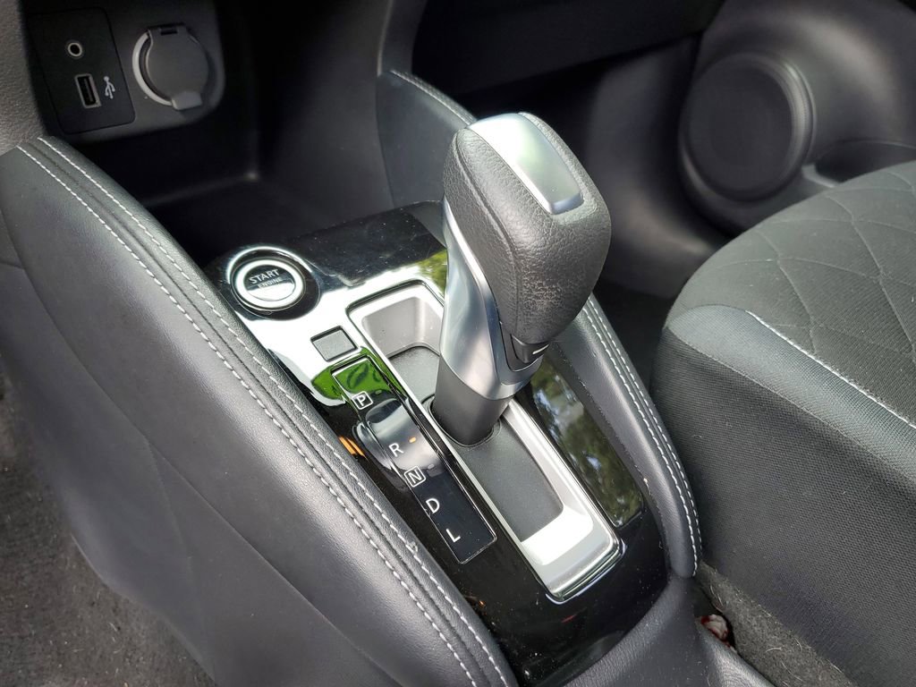 Used 2020 Nissan Kicks SV w/ Exterior Package image 30