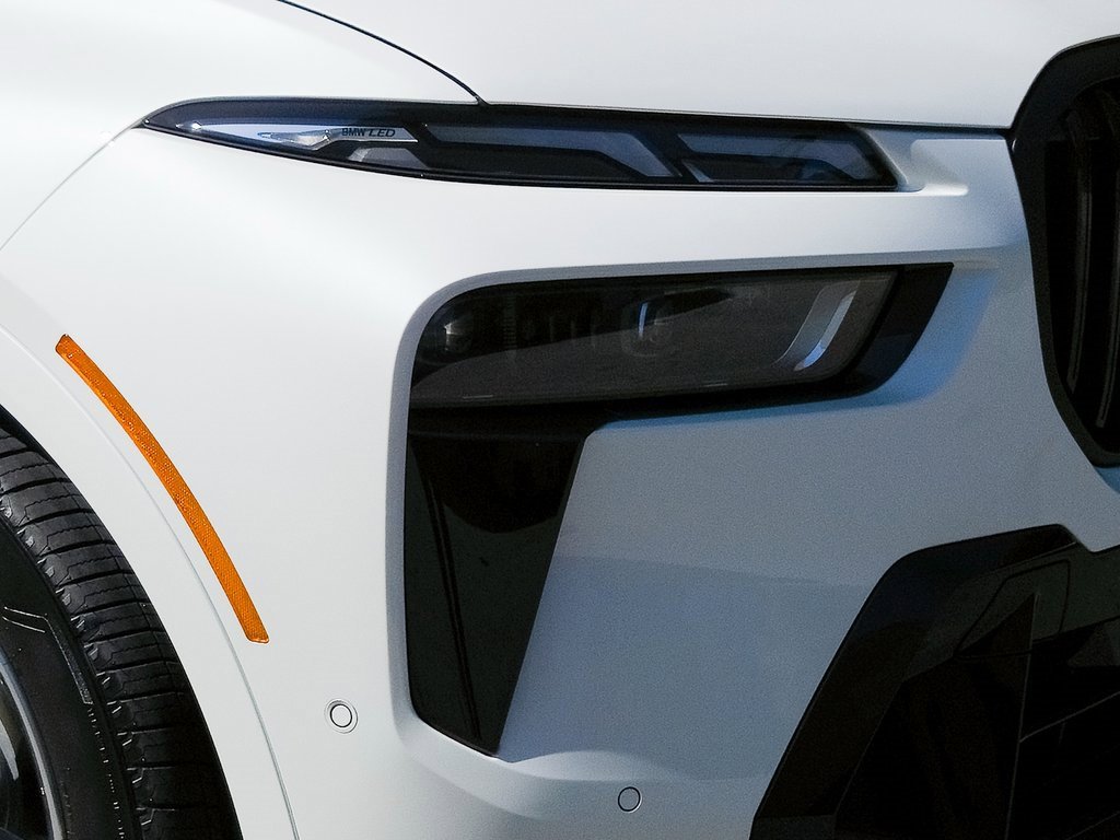 New 2026 BMW X7 xDrive40i w/ M Sport Package image 8