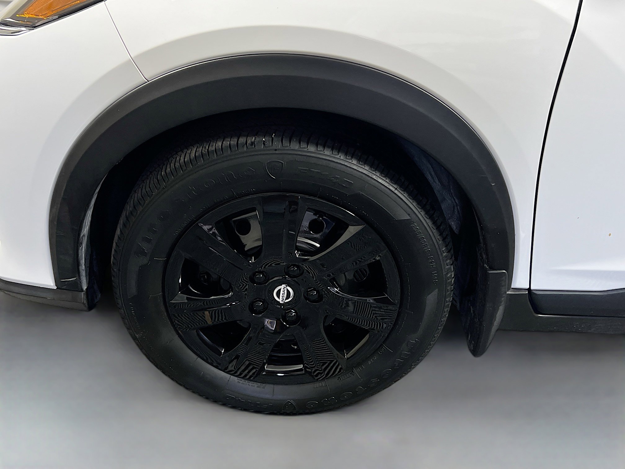 Used 2024 Nissan Kicks S image 12