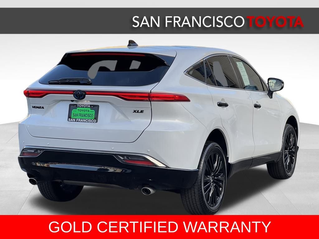 Certified 2023 Toyota Venza Nightshade image 5