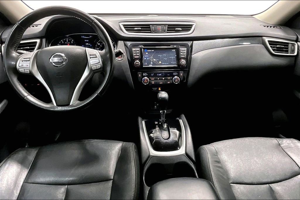 Used 2015 Nissan Rogue SL FWD image 17