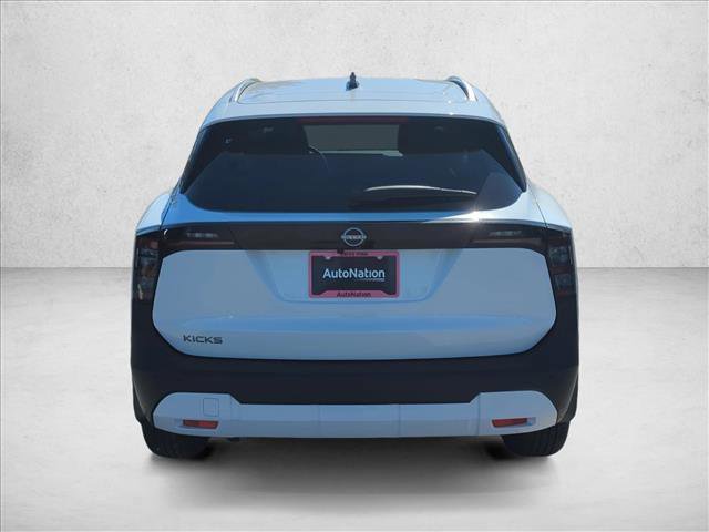 New 2026 Nissan Kicks SV w/ Illumination Package image 6