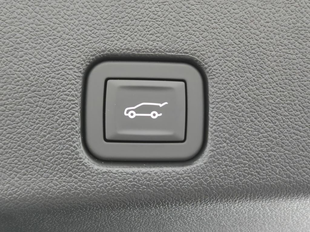 New 2026 Buick Enclave Sport Touring w/ Super Cruise Package image 19