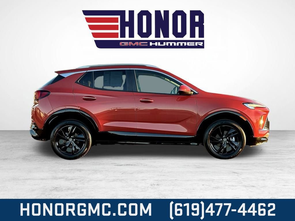 Used 2024 Buick Encore GX Sport Touring w/ Comfort Package image 2