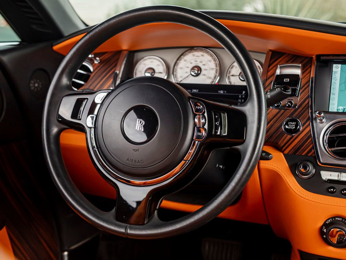 Used 2016 Rolls-Royce Dawn image 15