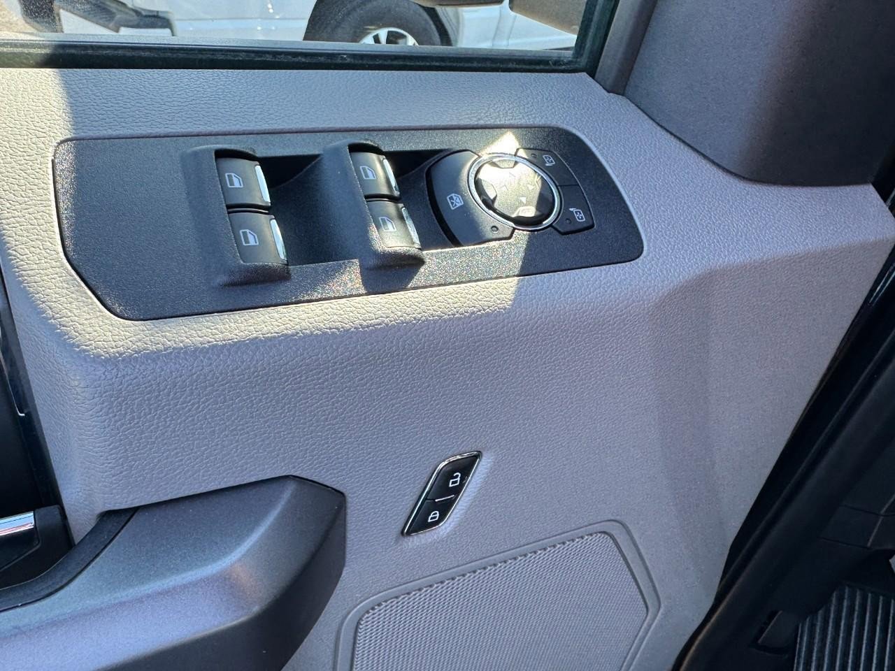 Used 2019 Ford F150 XLT w/ Equipment Group 302A Luxury image 15