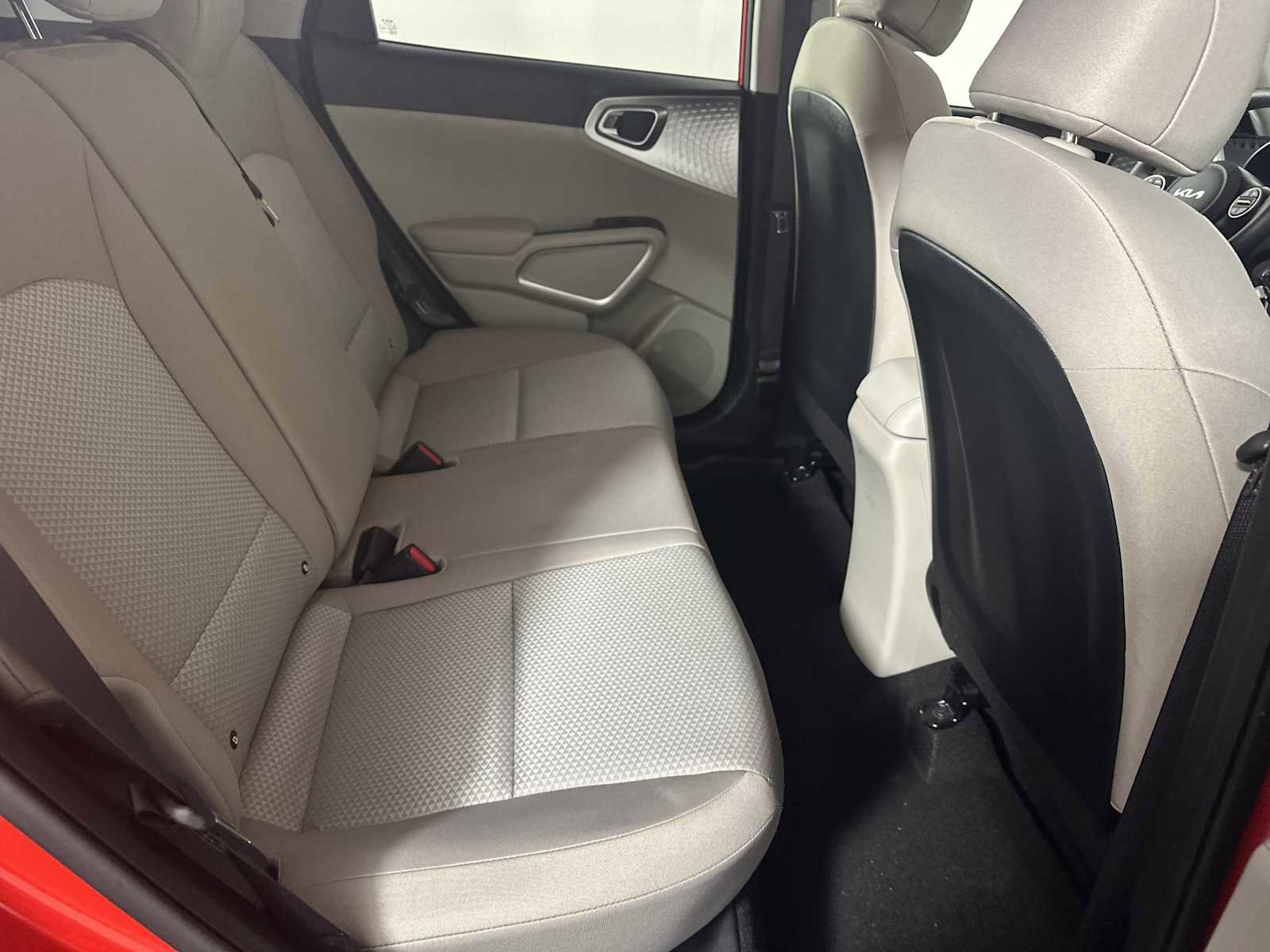 Used 2023 Kia Soul LX FWD image 19