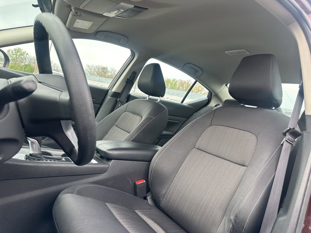 Used 2025 Nissan Altima 2.5 SV AWD/4WD image 29