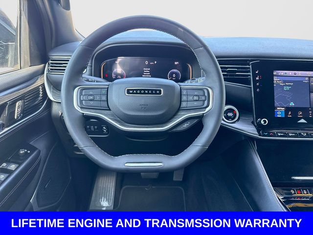 Used 2024 Jeep Wagoneer L Series II RWD image 18