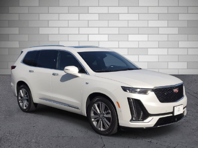 Certified 2022 Cadillac XT6 Premium Luxury w/ Technology Package AWD/4WD image 7
