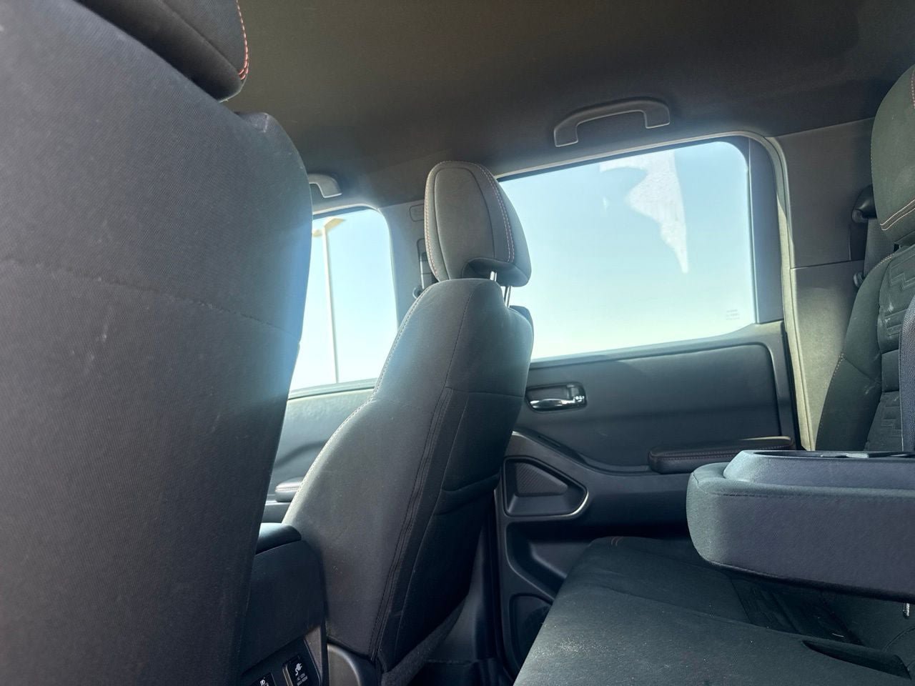 Certified 2025 Nissan Frontier PRO-4X w/ Pro Convenience Package AWD/4WD image 32