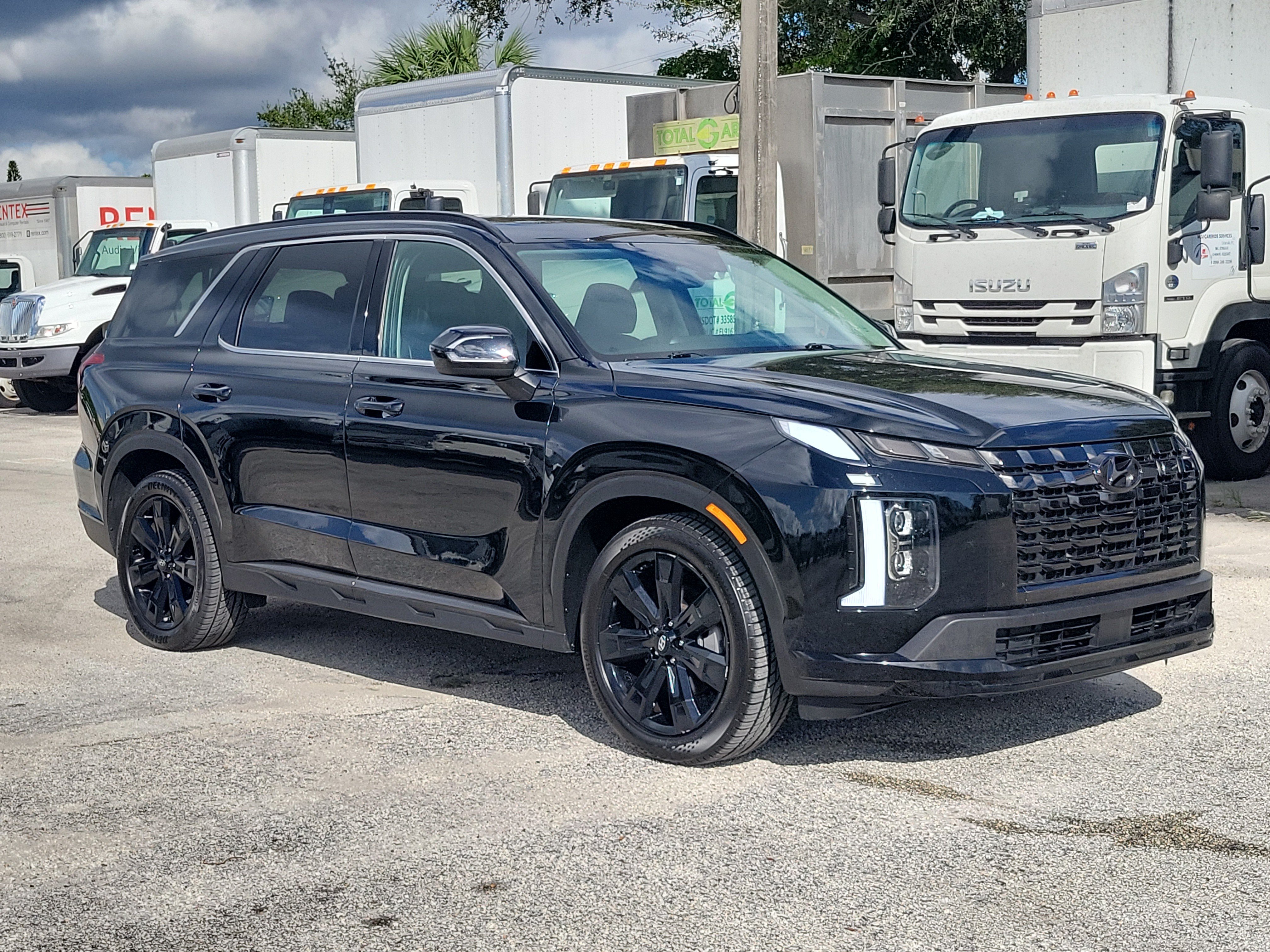 Used 2024 Hyundai Palisade XRT AWD/4WD image 1
