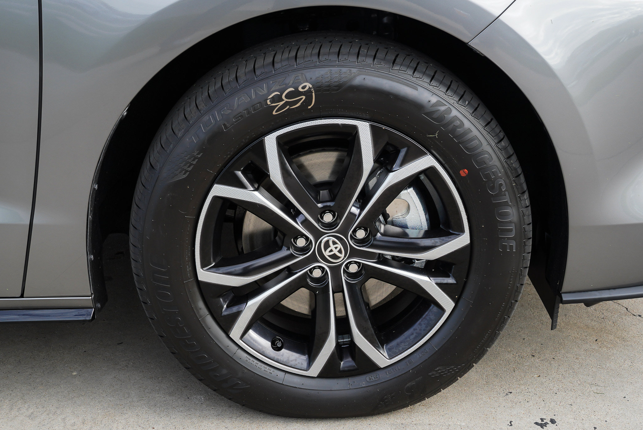 New 2026 Toyota Sienna Platinum AWD/4WD image 10