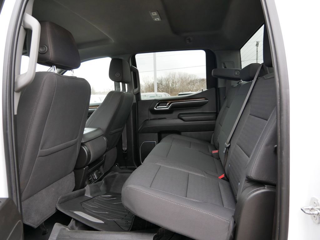 Used 2023 GMC Sierra 1500 SLE AWD/4WD image 16