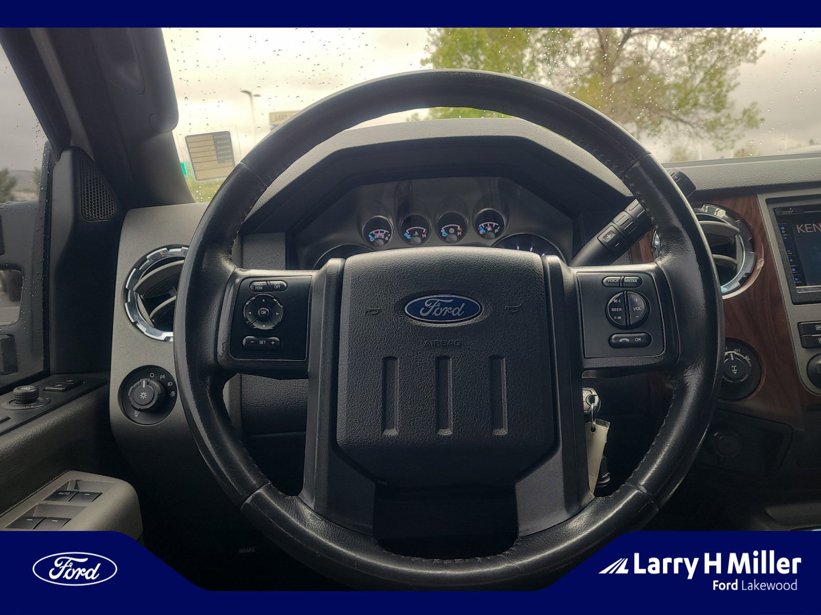 Used 2011 Ford F250 Lariat w/ Camper Pkg AWD/4WD image 9