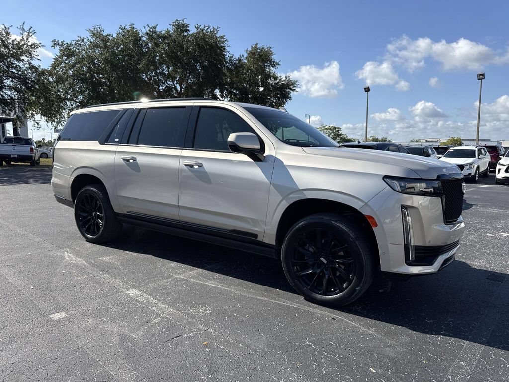 Used 2024 Cadillac Escalade ESV Sport w/ LPO, ONYX Package AWD/4WD video 1