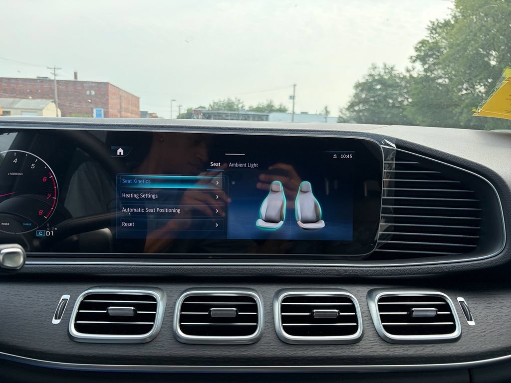 New 2026 Mercedes-Benz GLE 450 4MATIC image 25
