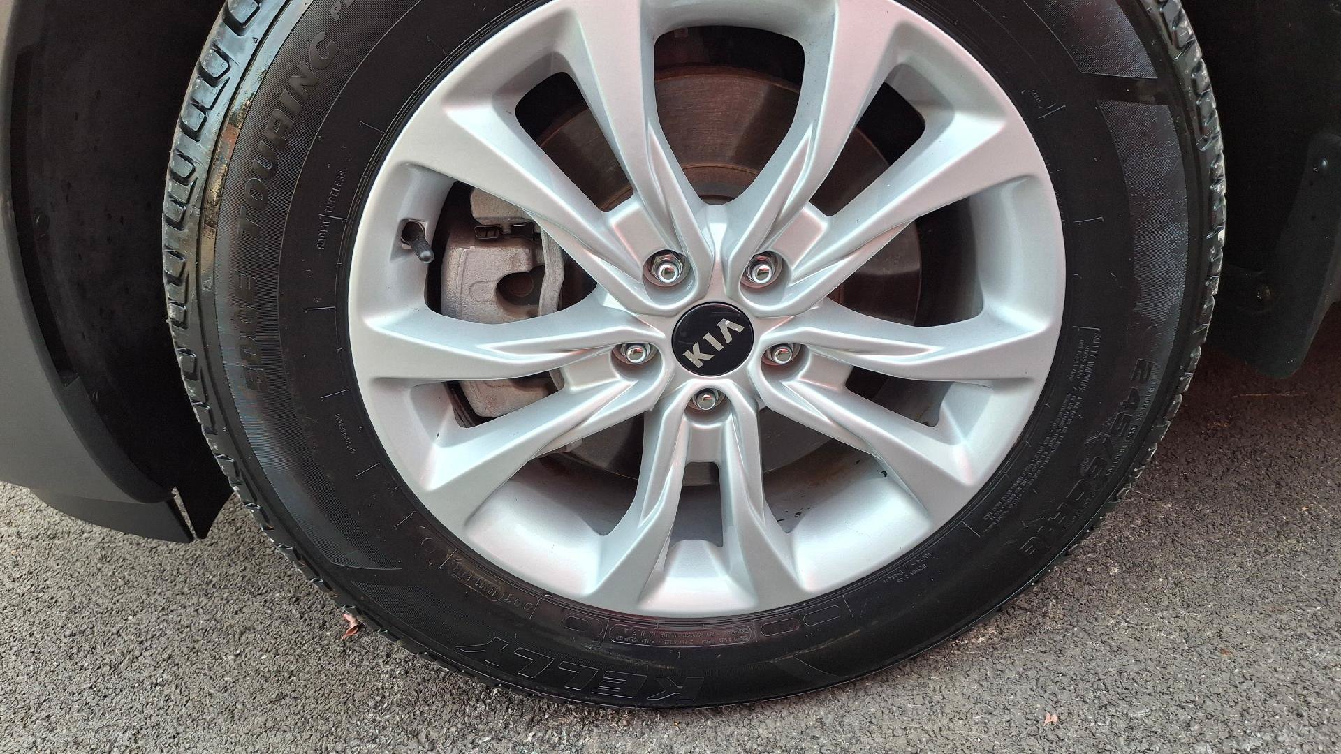 Used 2020 Kia Telluride LX AWD/4WD image 25