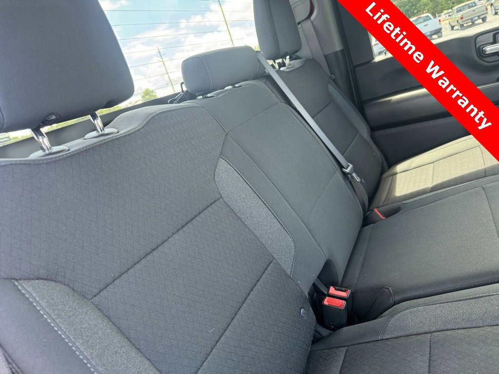 Used 2025 GMC Sierra 2500 Pro image 12