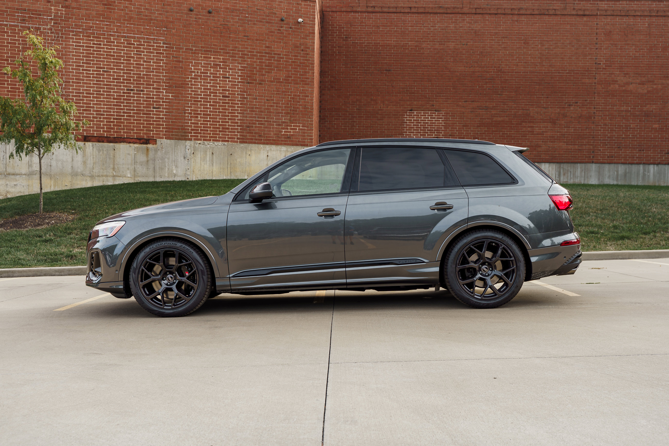 New 2026 Audi SQ7 Prestige image 6
