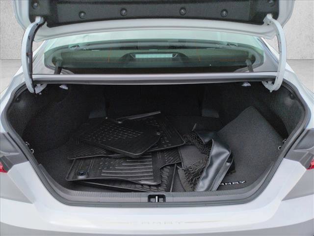 Used 2025 Toyota Camry LE w/ Convenience Package FWD image 6