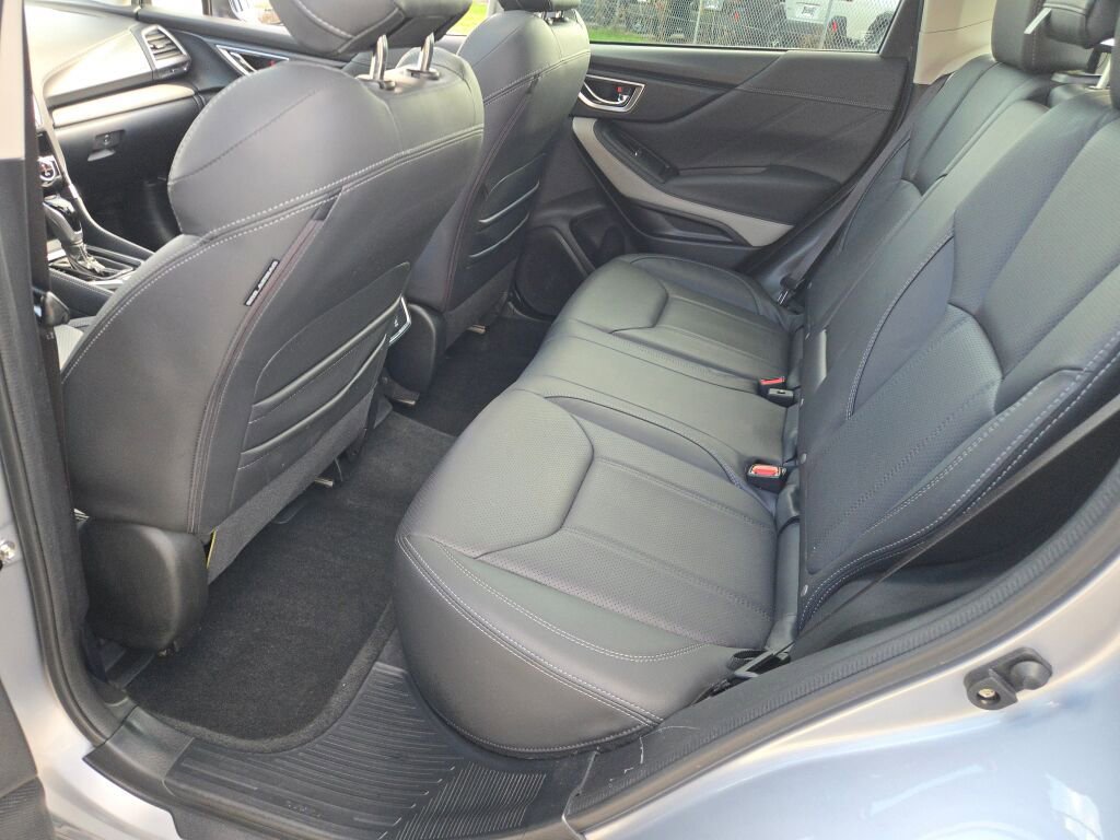 Used 2023 Subaru Forester Limited AWD/4WD image 18