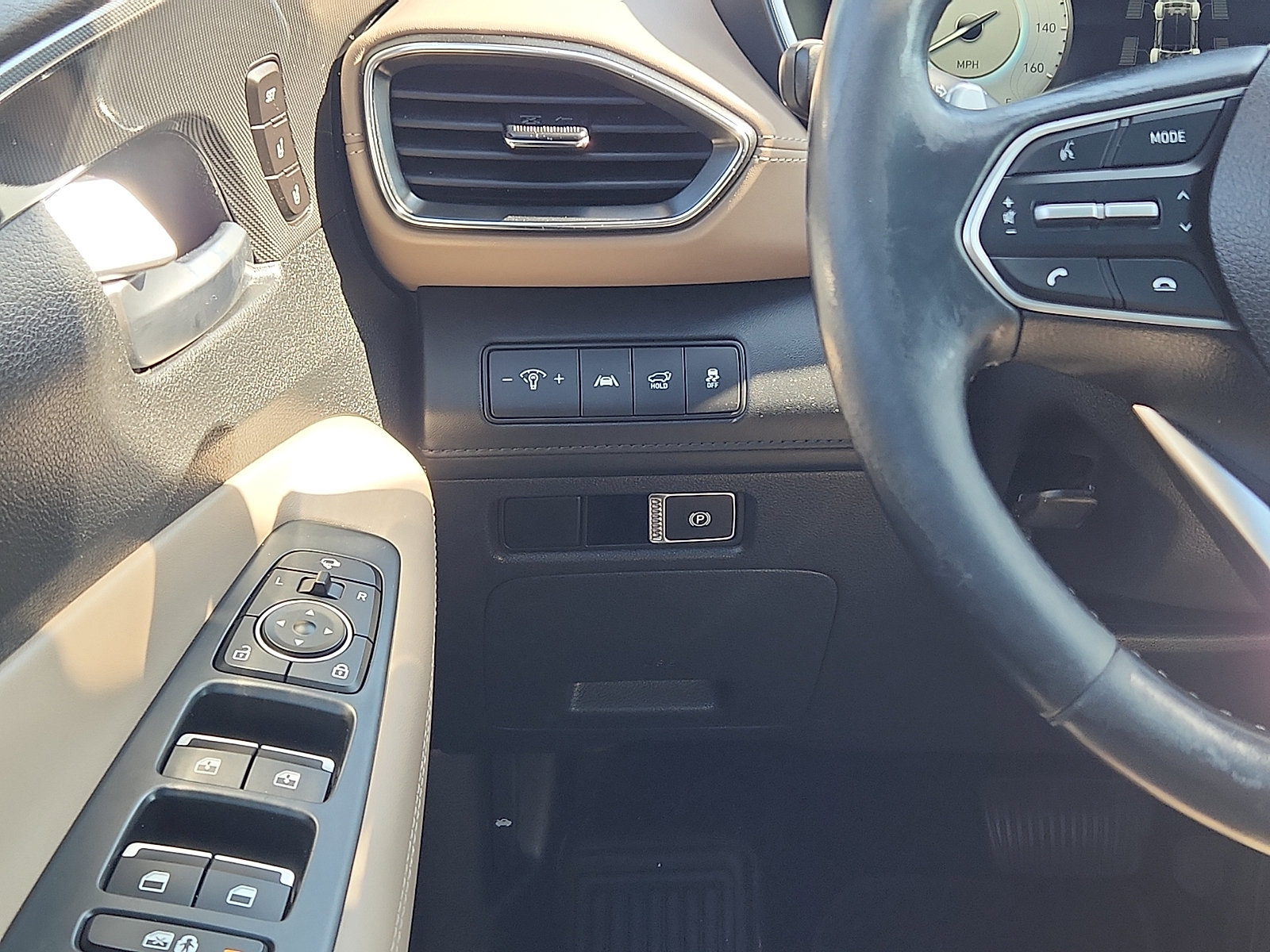 Used 2022 Hyundai Santa Fe Limited AWD/4WD image 12