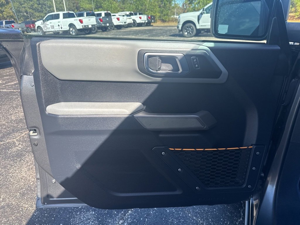 Used 2022 Ford Bronco Badlands image 30