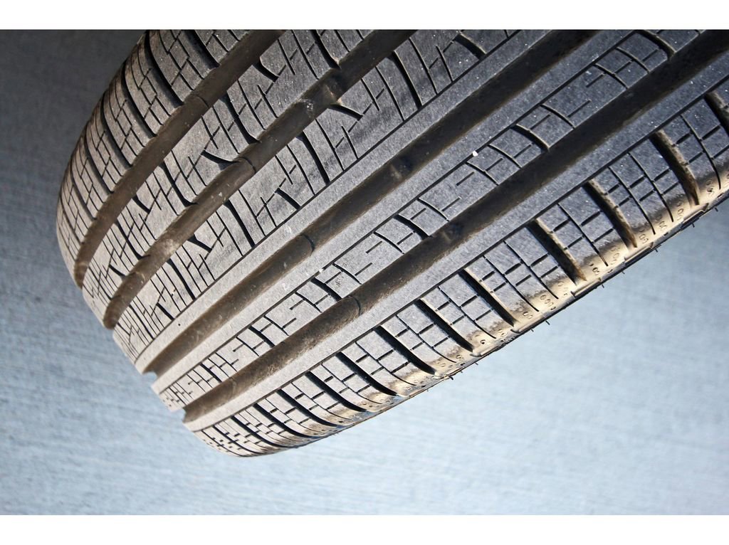 Certified 2021 Ford Edge Titanium image 31