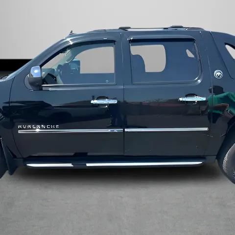 Used 2013 Chevrolet Avalanche LTZ AWD/4WD image 31