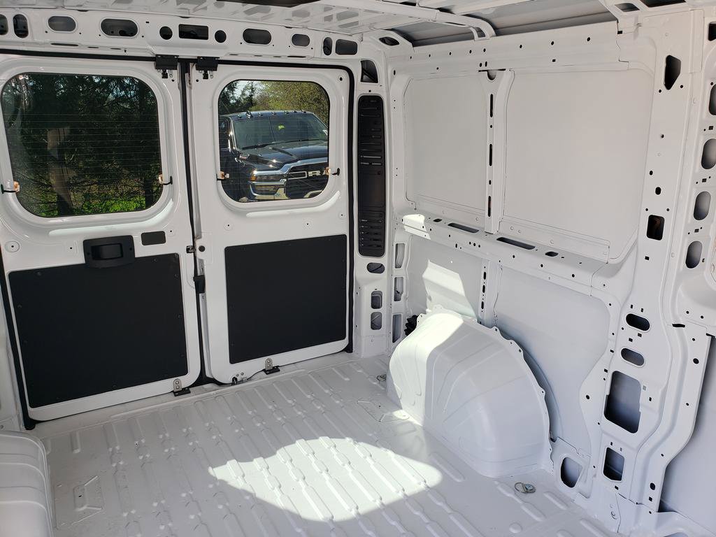 New 2026 RAM ProMaster 1500 w/ Convenience Group FWD image 13