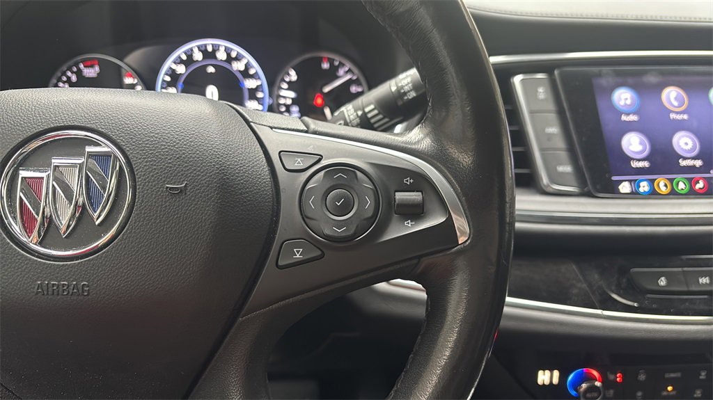 Used 2020 Buick Enclave Avenir w/ Avenir Technology Package image 26