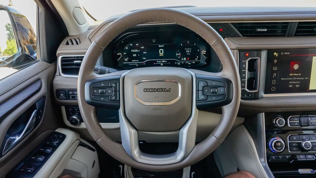 Used 2023 GMC Yukon Denali image 22