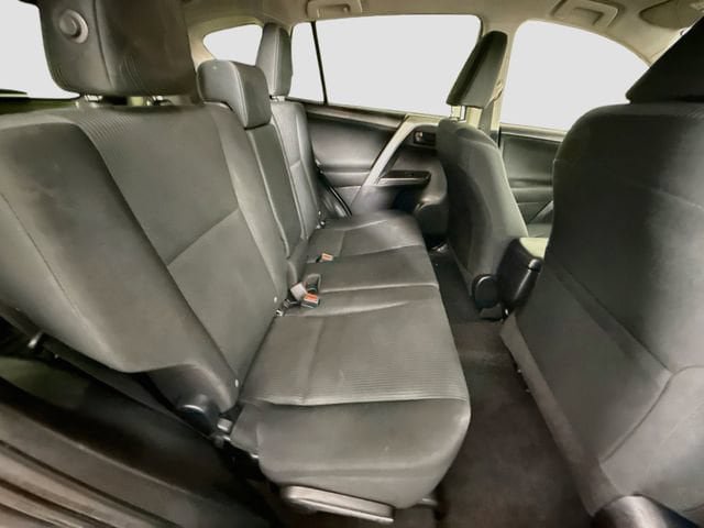 Certified 2017 Toyota RAV4 LE w/ Carpet Mat Package FWD image 26