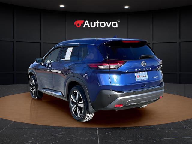 Used 2023 Nissan Rogue SL image 2