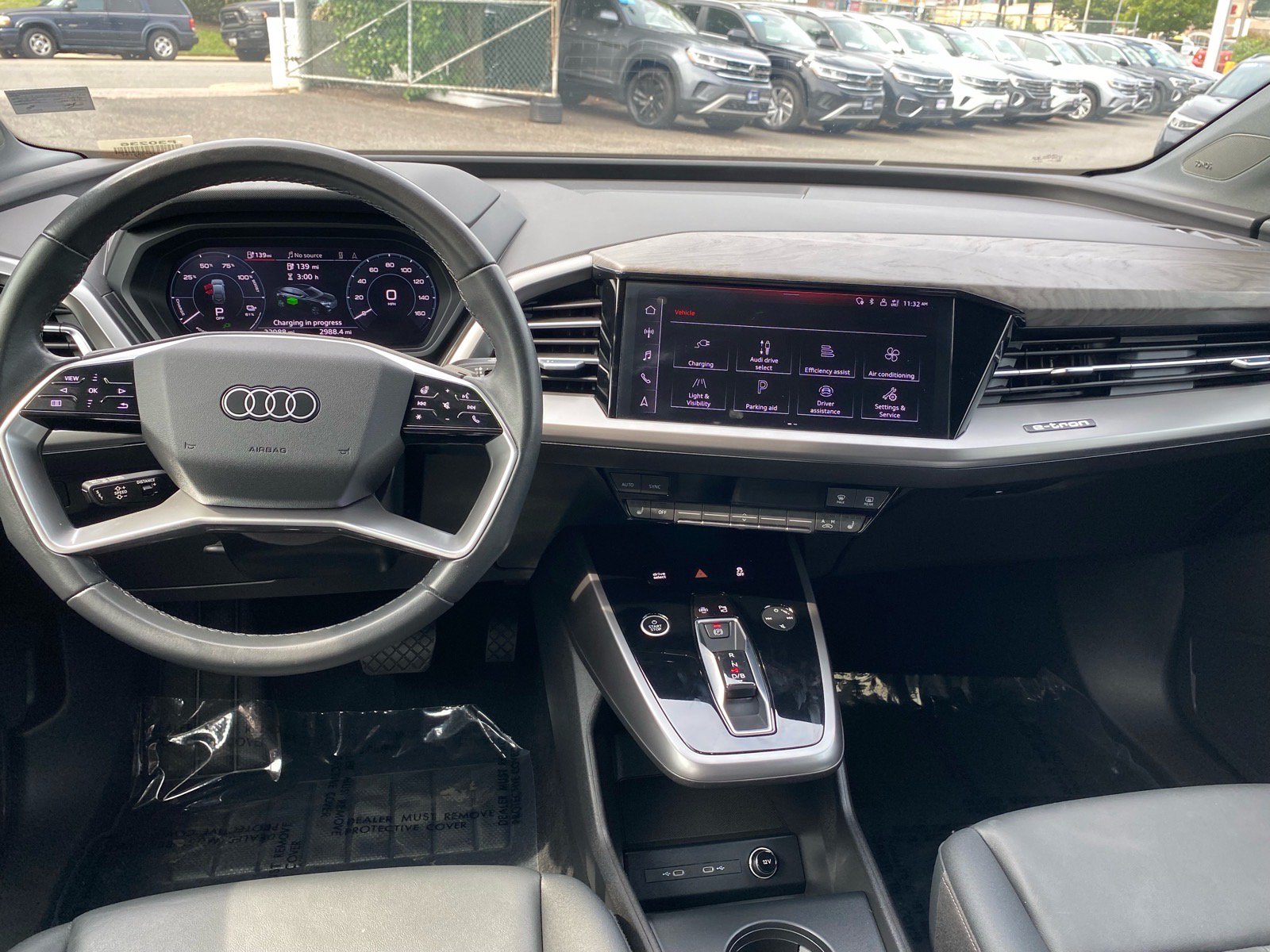 Used 2023 Audi Q4 e-tron Premium Plus w/ Premium Plus AWD/4WD image 10