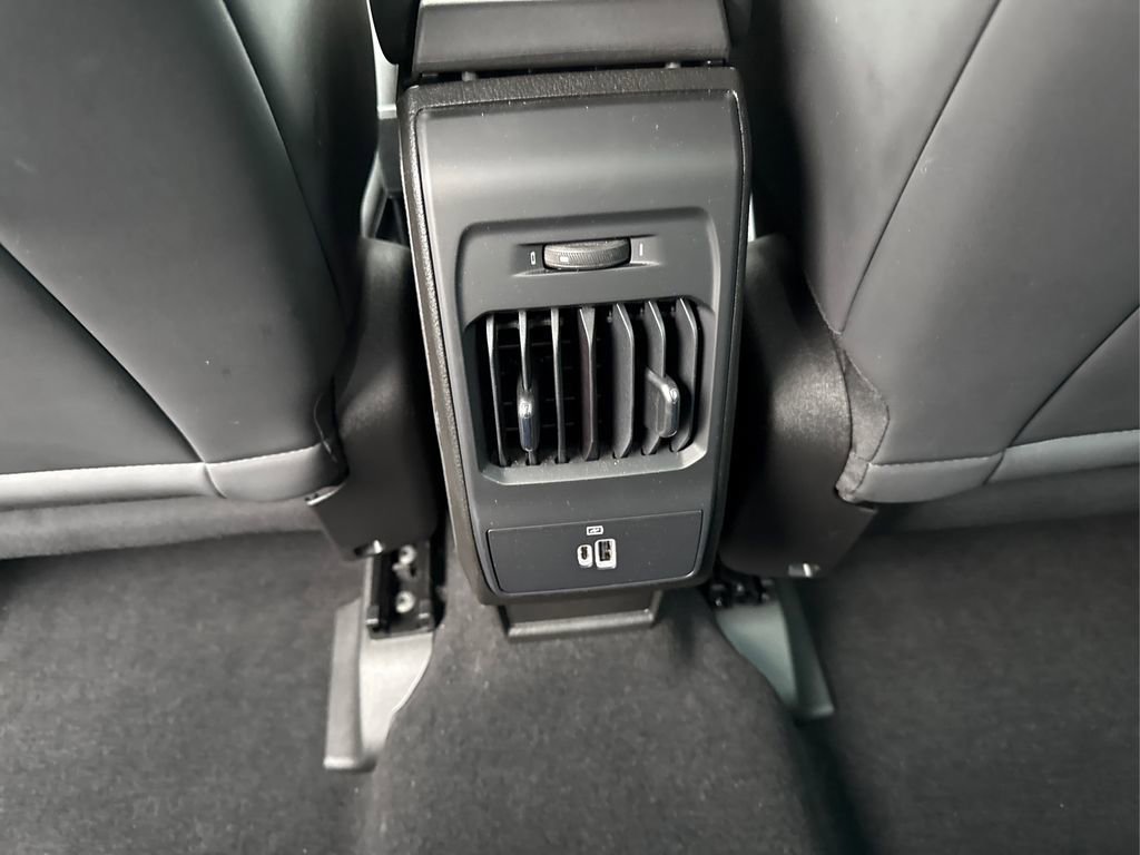 Used 2024 Dodge Hornet R/T Plus w/ Tech Pack Plus w/o Parking image 35