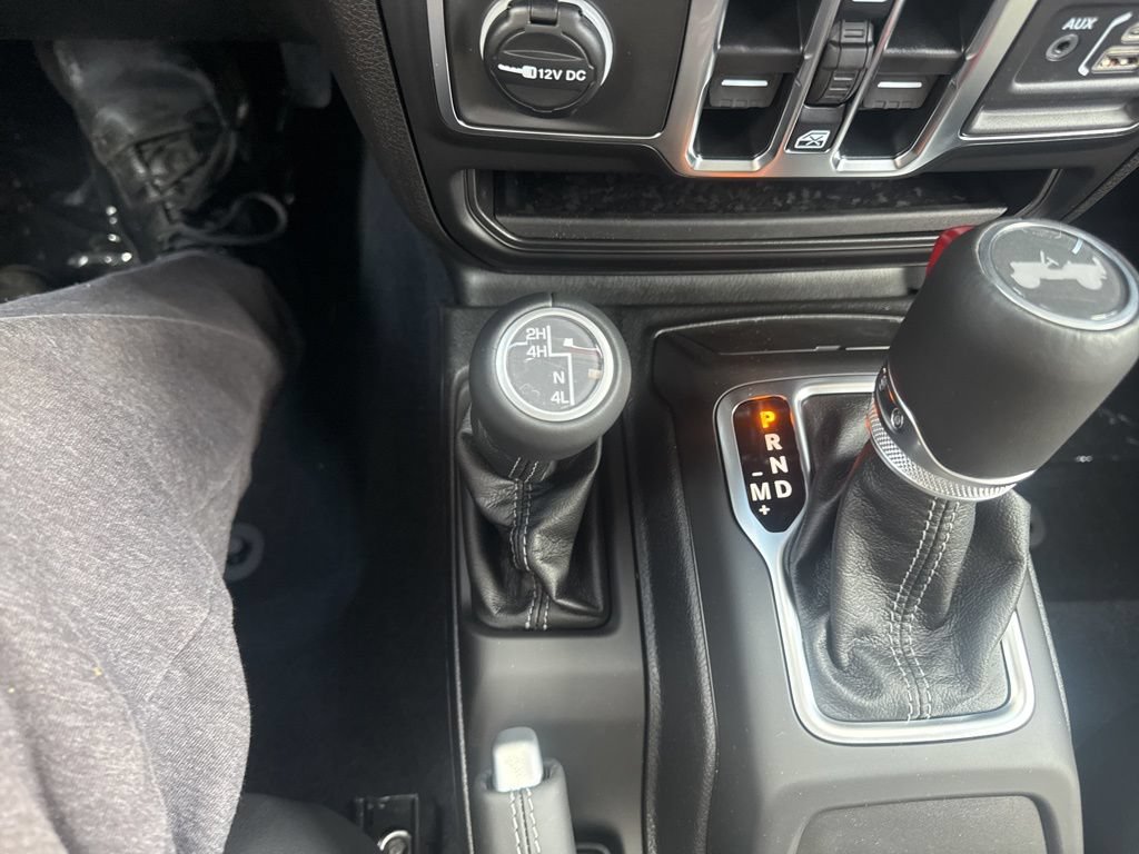 New 2025 Jeep Wrangler Unlimited Sahara AWD/4WD image 16